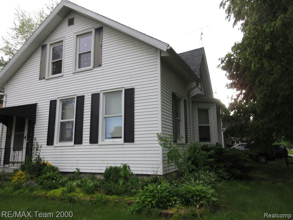 604 Smith Street