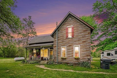 Photo of 38753 Fisk Lake Road, Paw Paw, MI 49079 (MLS # 70533075)