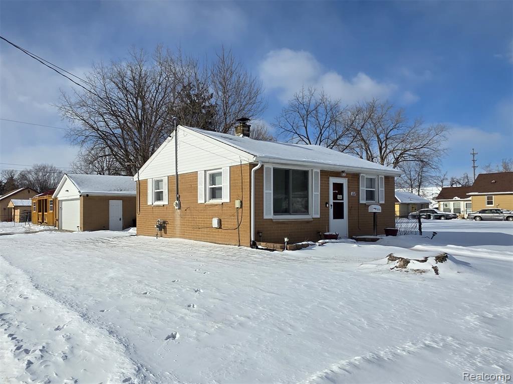 3131 Parkwood Avenue