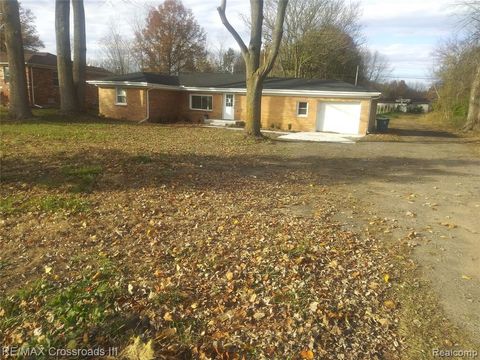 Photo of 5424 Oakville Waltz Road, New Boston, MI 48164 (MLS # 60951970)