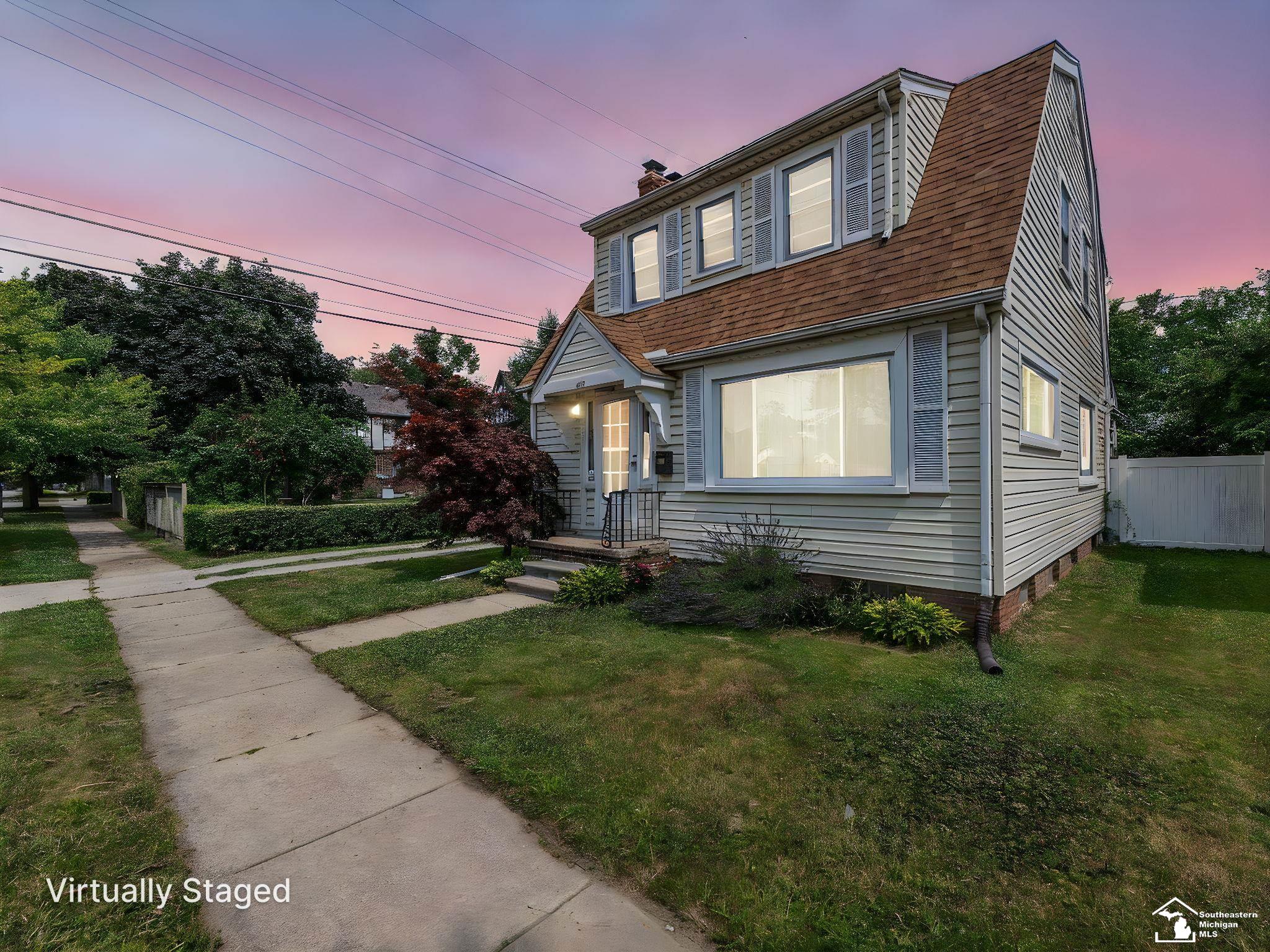 415 E Noble Avenue