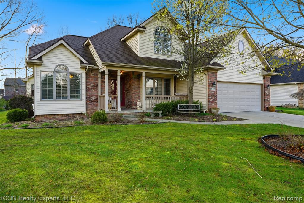 9211 Meadow Ridge