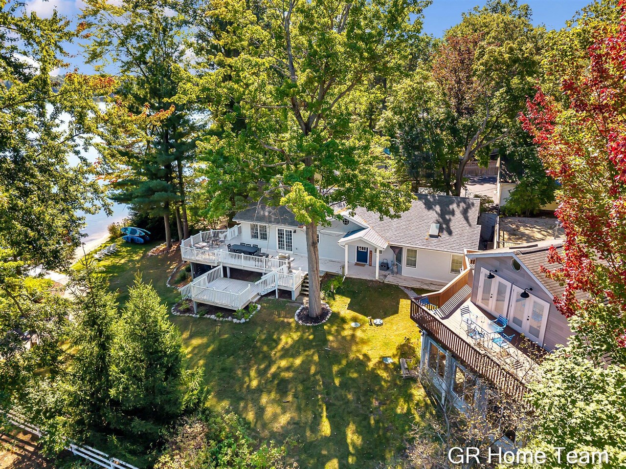 9444 W School Section Lake Drive