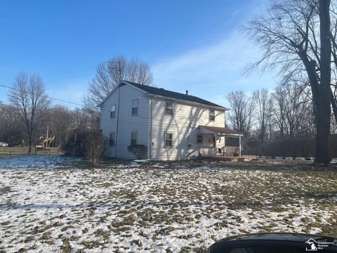 Photo of 6805 Jackman Road, Temperance, MI 48182 (MLS # 50196545)