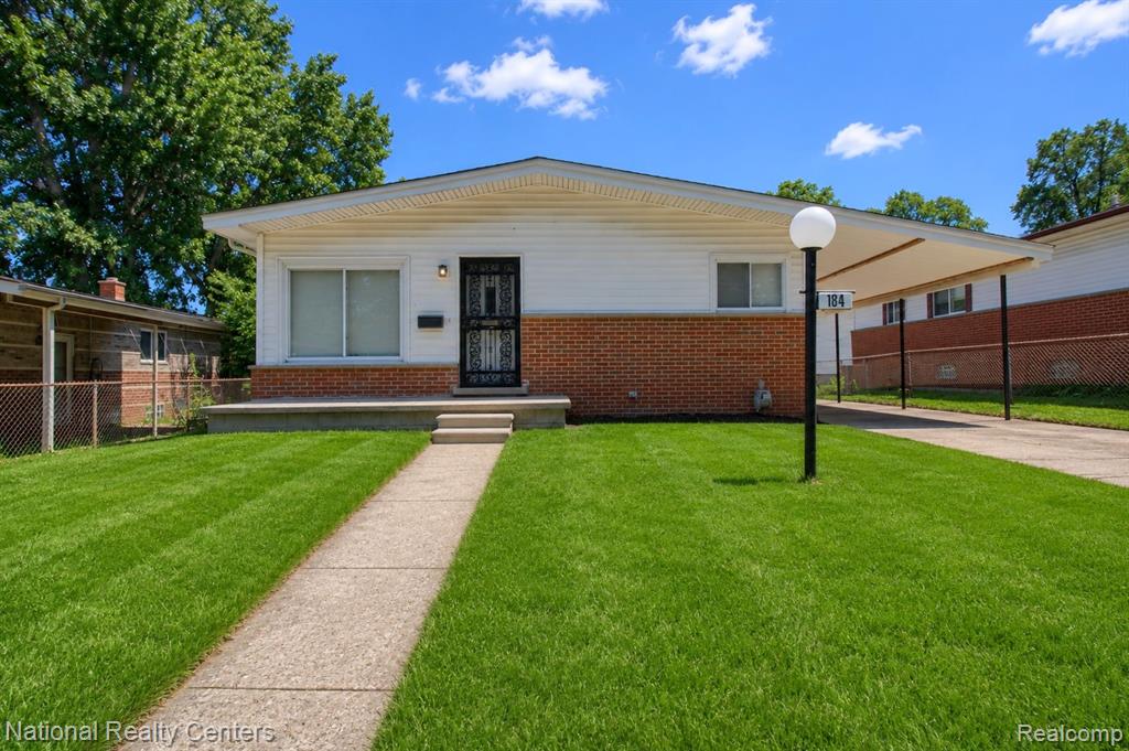 184 N Astor Street