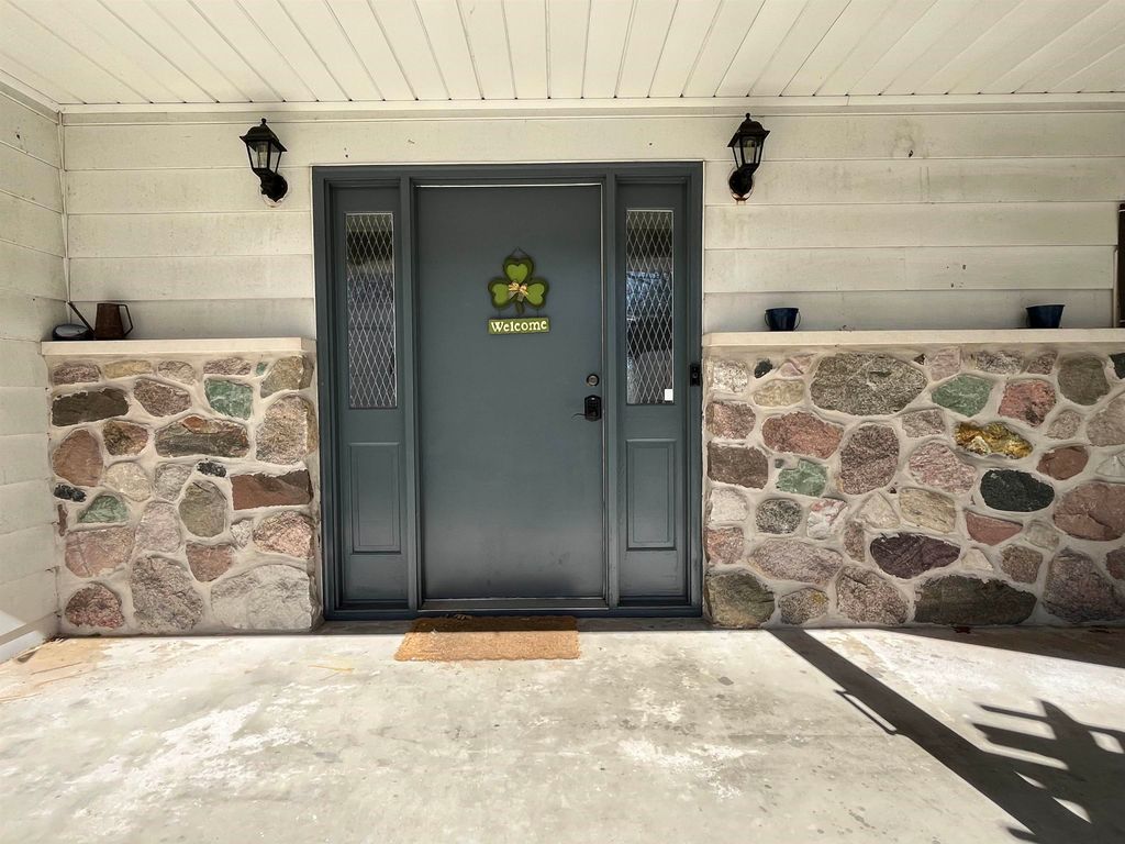 Photo of 3265 Bischoff Road, Harrison, MI 48625 (MLS # 50201555)