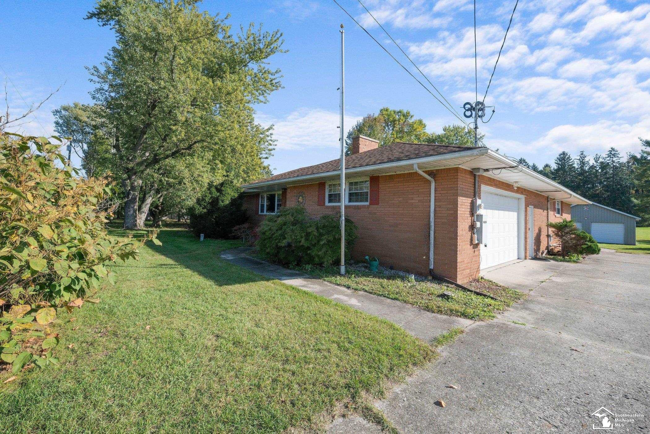 399 W Temperance Road