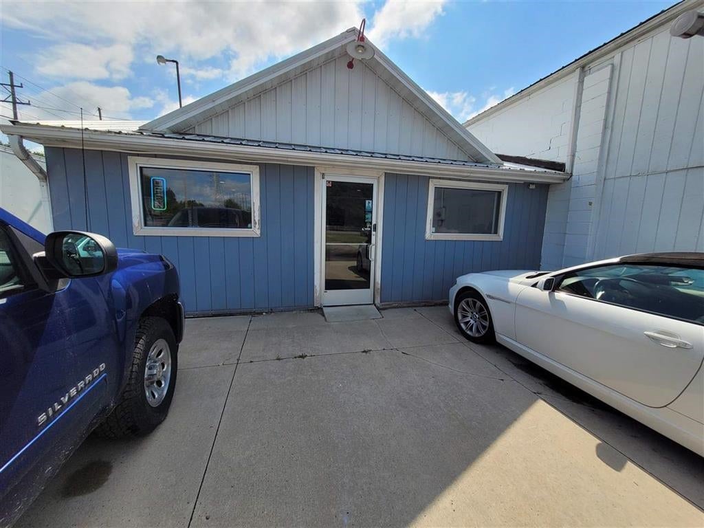 Properties Available 4 - 4 7092 N Dory Highway