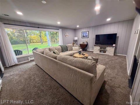Photo of 21600 Holly Street, Clinton Township, MI 48035 (MLS # 61041367)