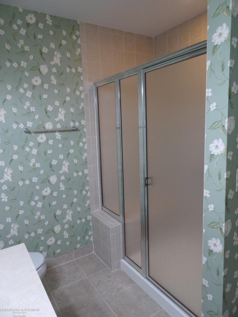 Harrison Twp, Michigan 48045, United States, 3 Bedrooms Bedrooms, ,3 BathroomsBathrooms,Residential,Active,237276