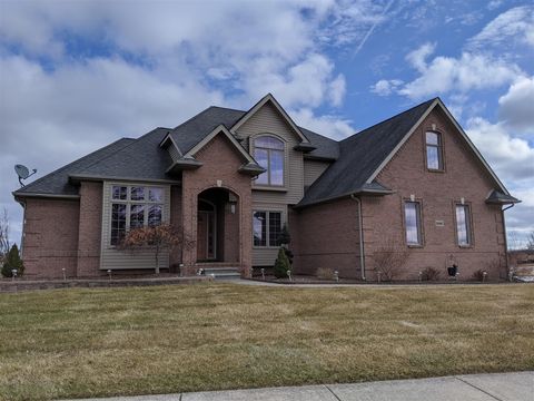 8502 Cobblestone Drive Newport MI 48166