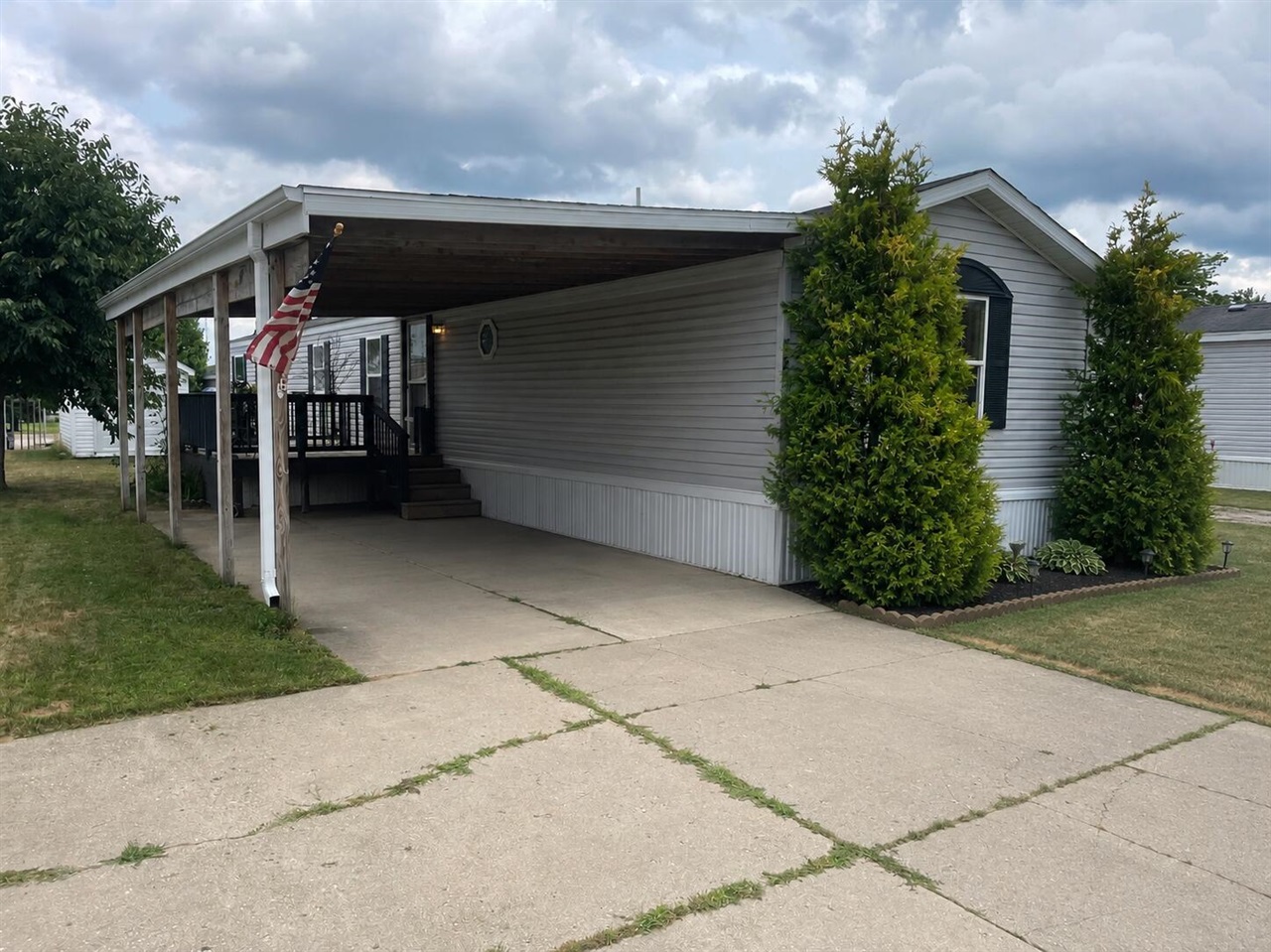 1322 Windridge Lane