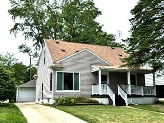 907 Bruce Street