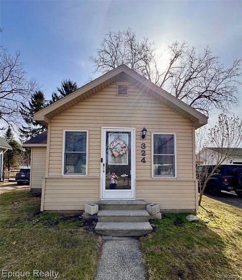 324 E Center Street Petersburg MI 49270