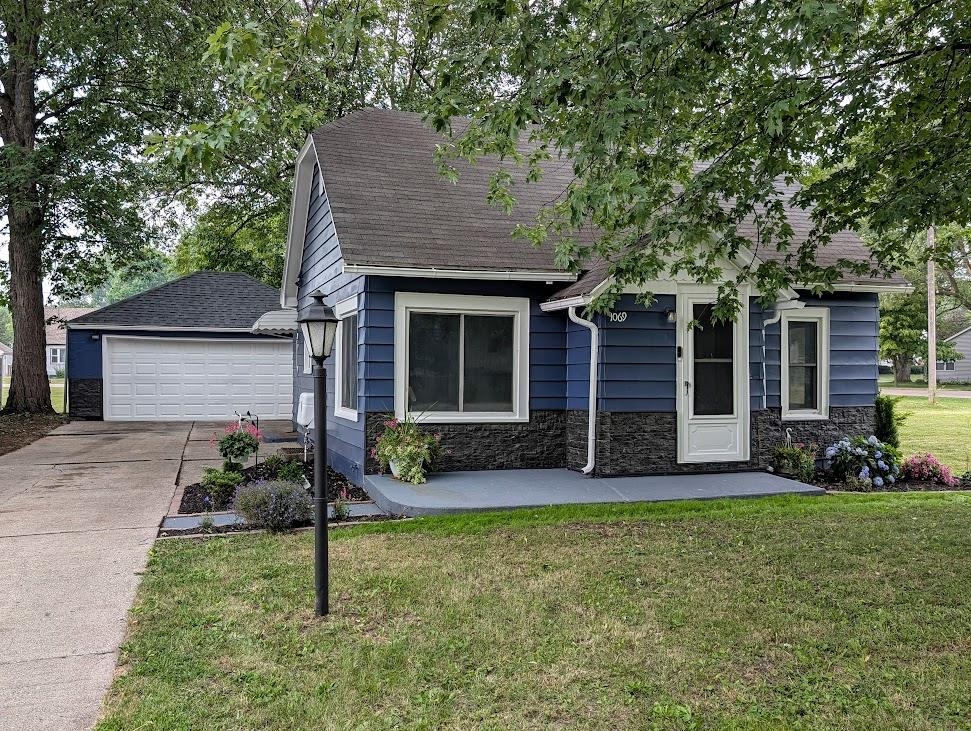 1069 N Scheurmann Road