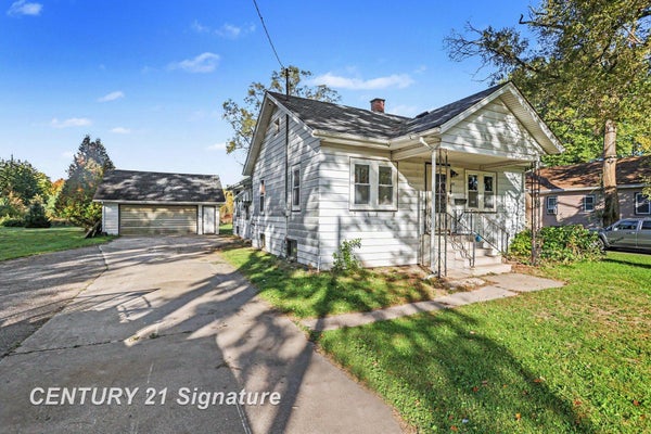 630 S FROST DR, SAGINAW, MI 48638 - Image 4cc10b0790f9eae7eb2000d5ef465303/1827656095