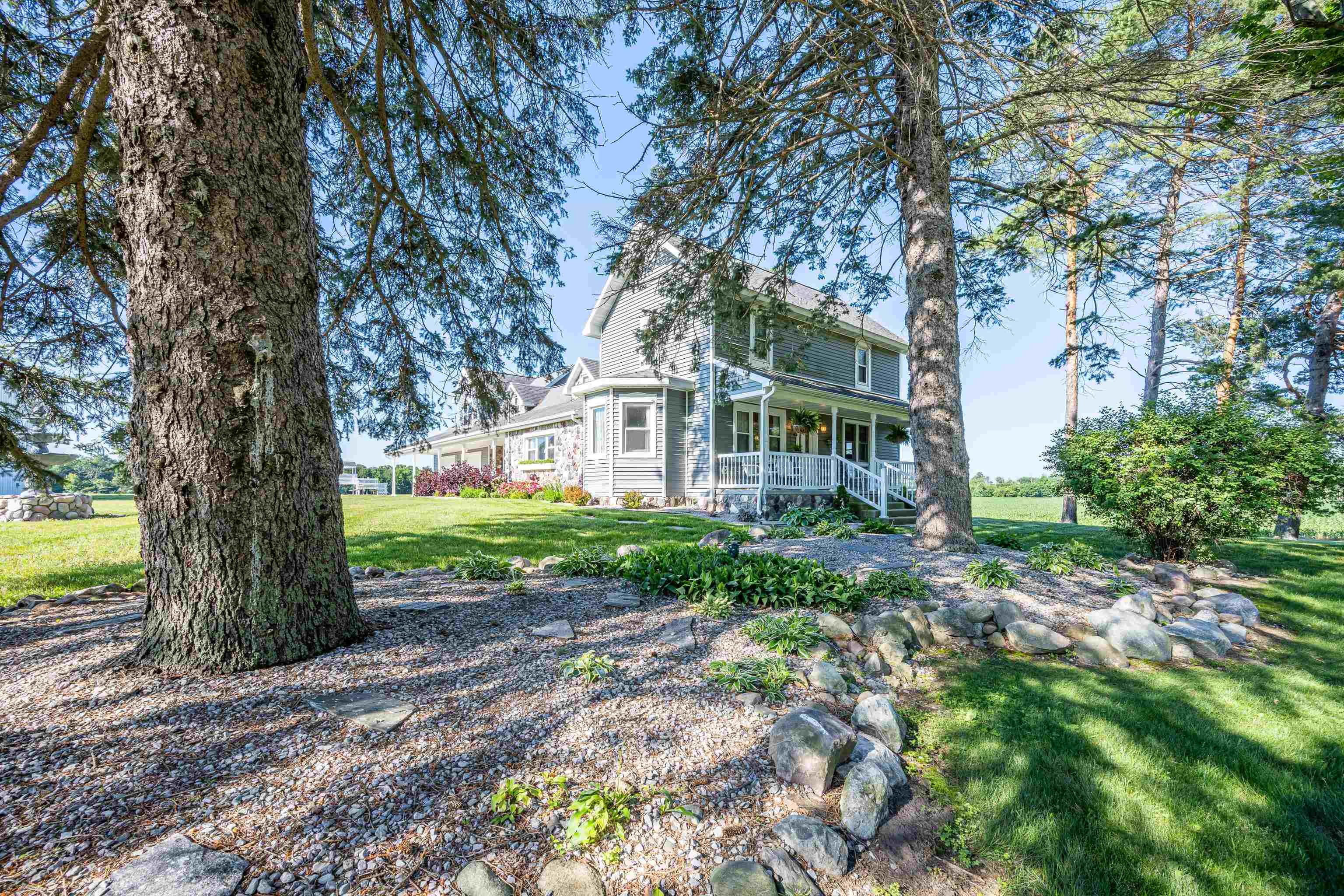 Properties Available 3 - 3 9644 E Deerfield Road