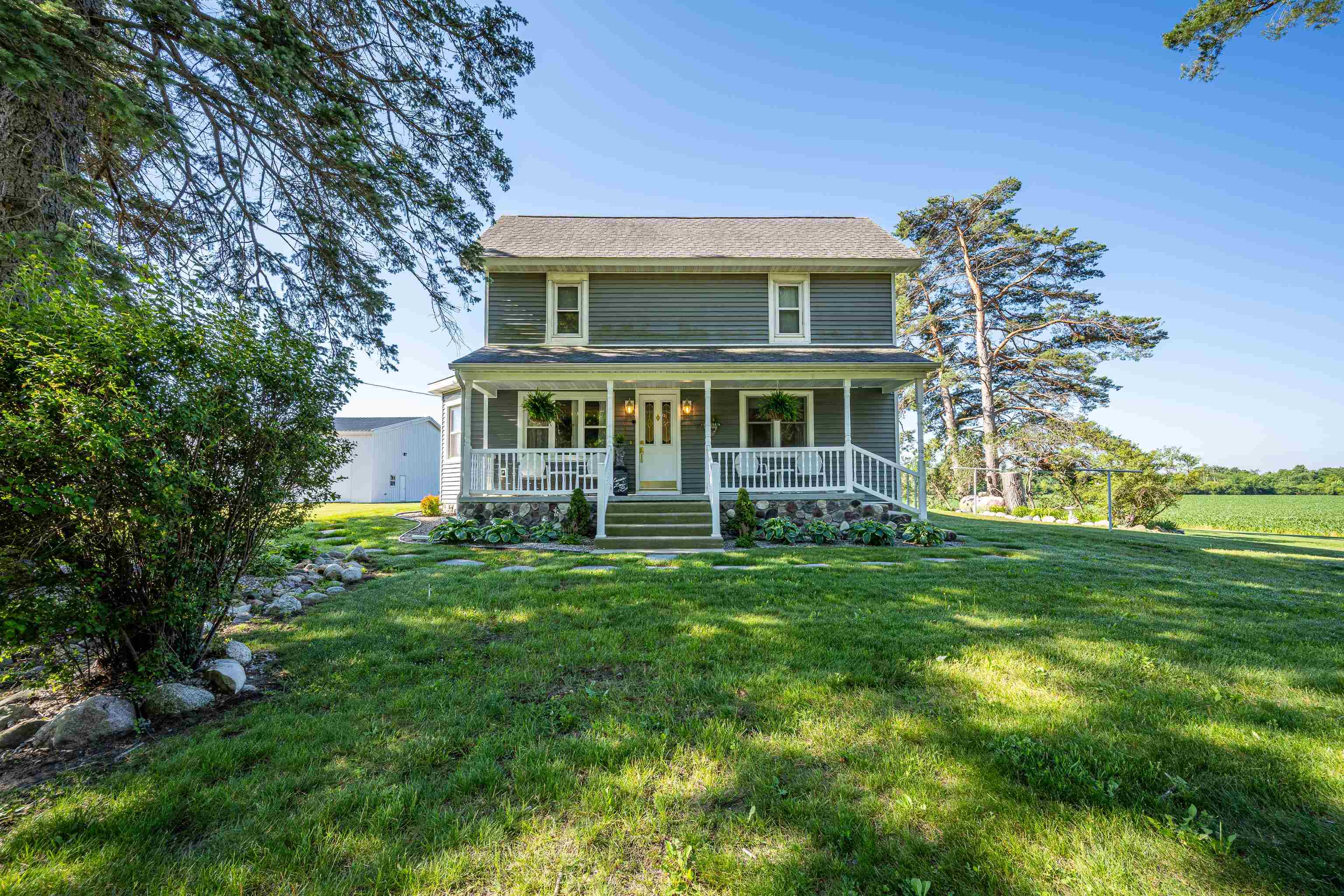 Properties Available 4 - 4 9644 E Deerfield Road