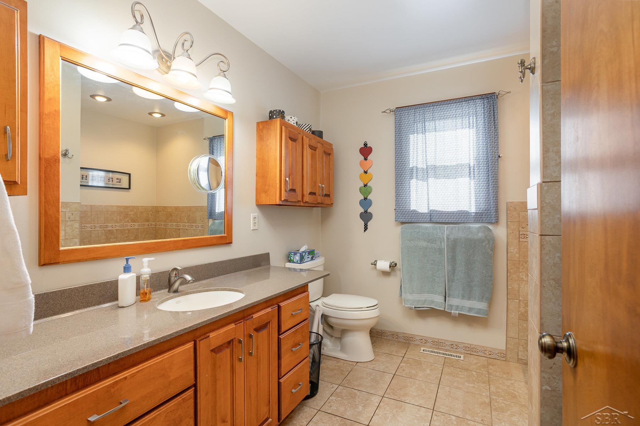 Saginaw, Michigan 48603, United States, 3 Bedrooms Bedrooms, ,3 BathroomsBathrooms,Residential,Pending,192851