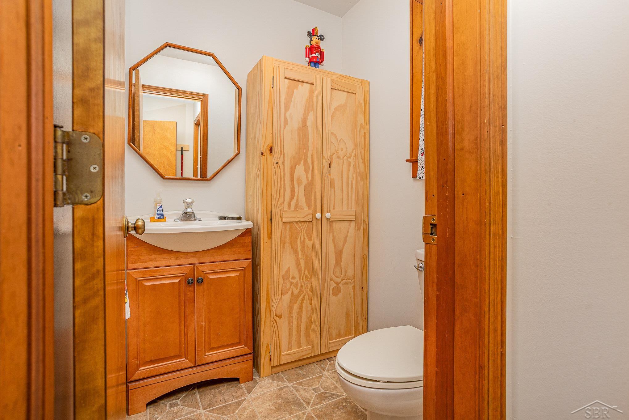 Saginaw, Michigan 48603, United States, 3 Bedrooms Bedrooms, ,3 BathroomsBathrooms,Residential,Pending,192851