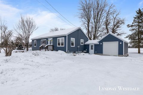 Photo of 2059 W County Farm Road, Sheridan, MI 48884 (MLS # 70508677)