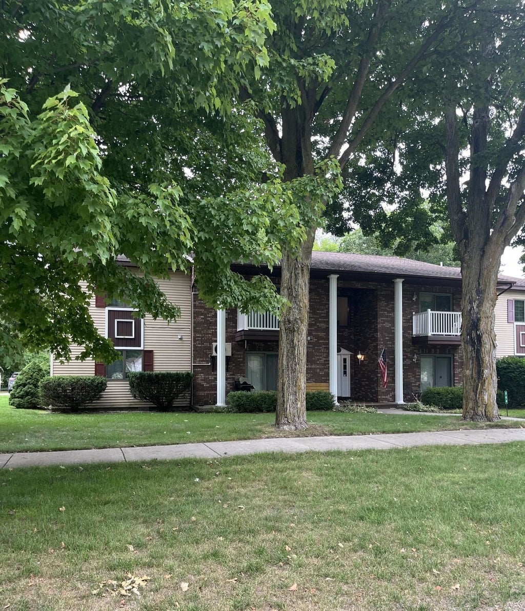 Photo of 240 N Bowery #2 Street, Gladwin, MI 48624 (MLS # 50218013)