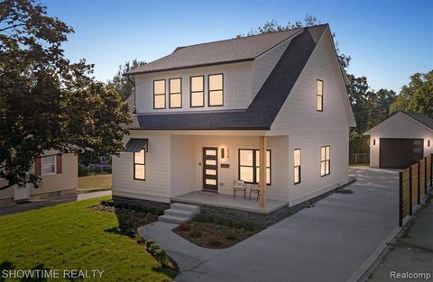 Photo of 334 Romeo Road, Rochester, MI 48307 (MLS # 60955890)