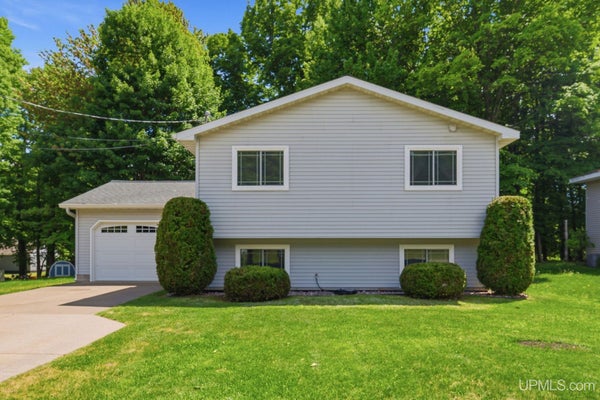 2643 MONTGOMERY ST, MARQUETTE, MI 49855 - Image 4f116a7177a393e5e728f1d4ddf0b534/327383629