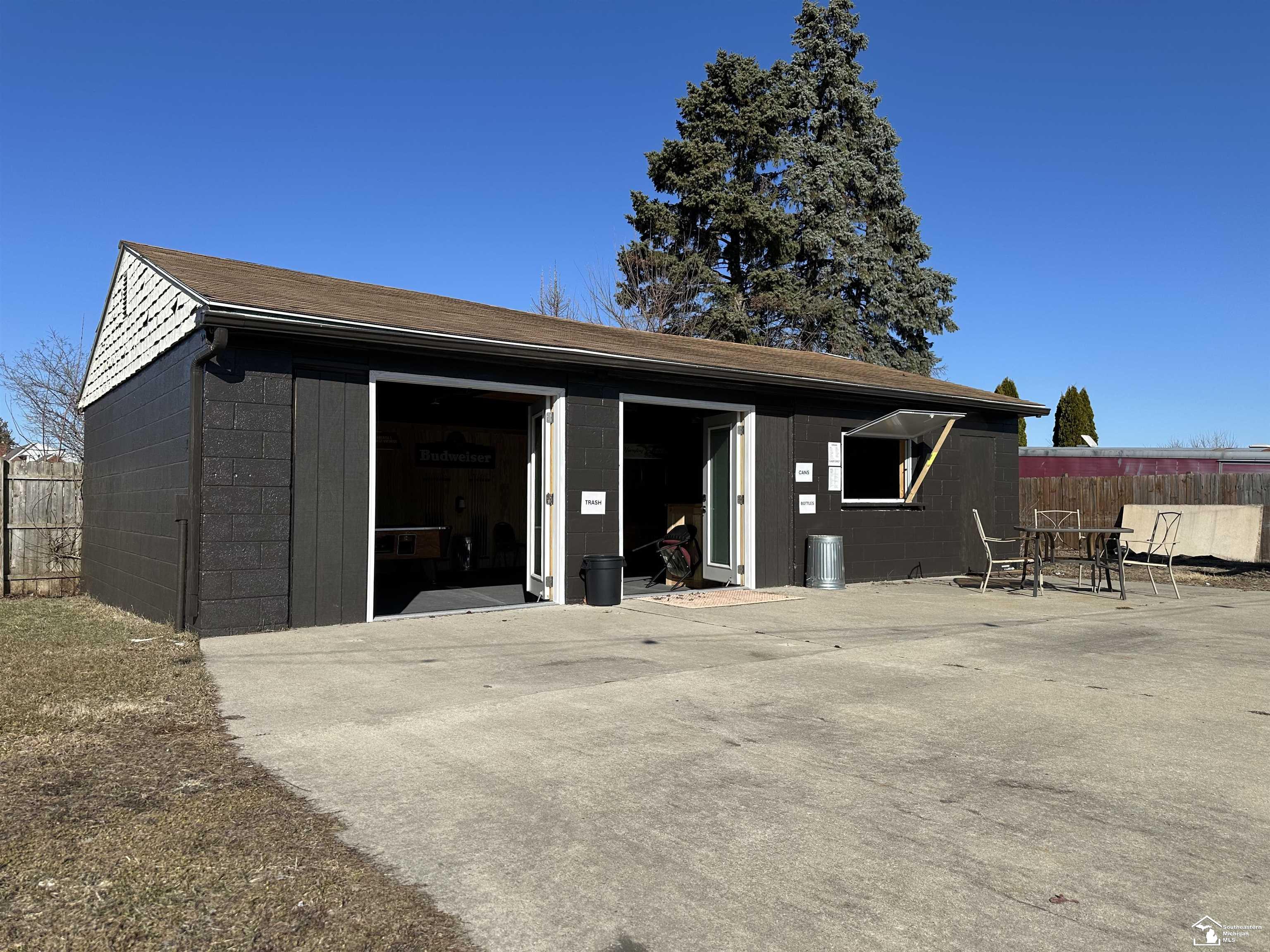 7403 Telegraph Road