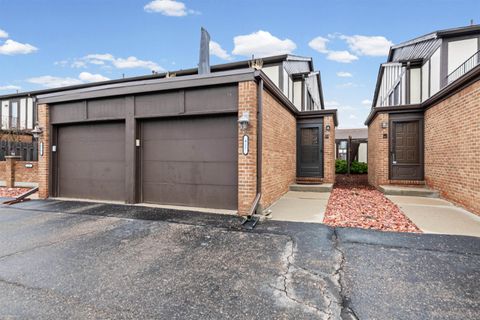 Photo of 417 Country Club Drive, Saint Clair Shores, MI 48082 (MLS # 50211007)
