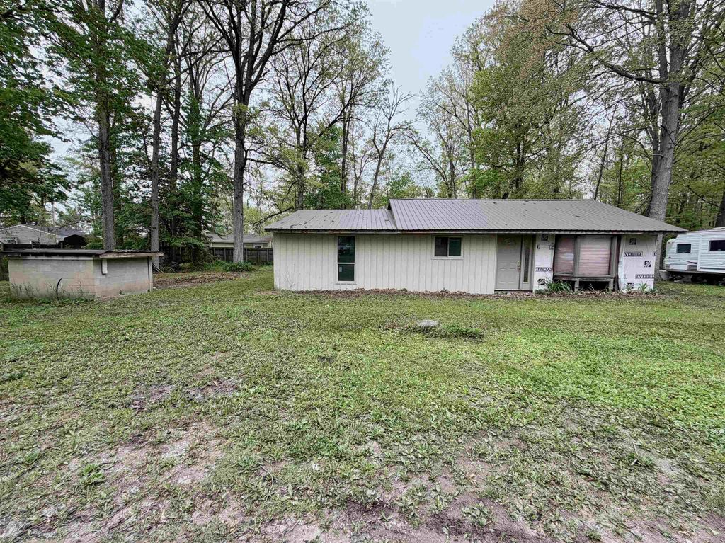 Photo of 3960 McCullum Road, Beaverton, MI 48612 (MLS # 50208769)