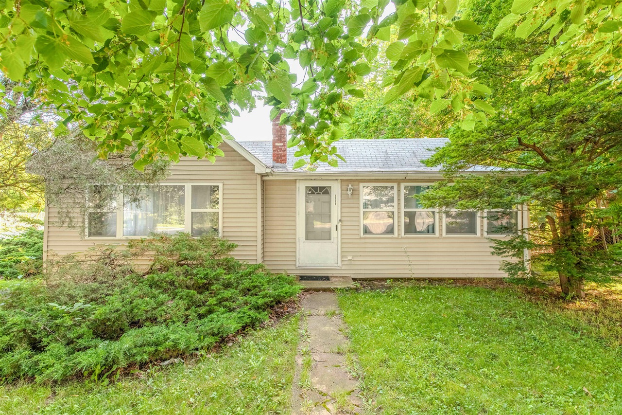 5935 Sawyer Road