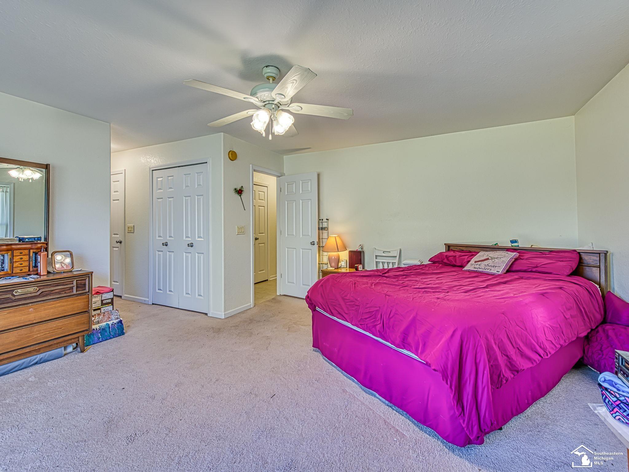 Temperance, Michigan 48182, United States, 3 Bedrooms Bedrooms, ,3 BathroomsBathrooms,Residential,Active,234587