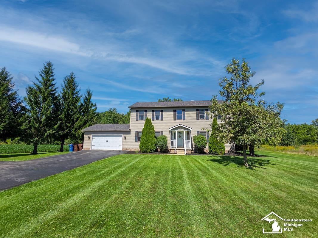605 Nadeau Road