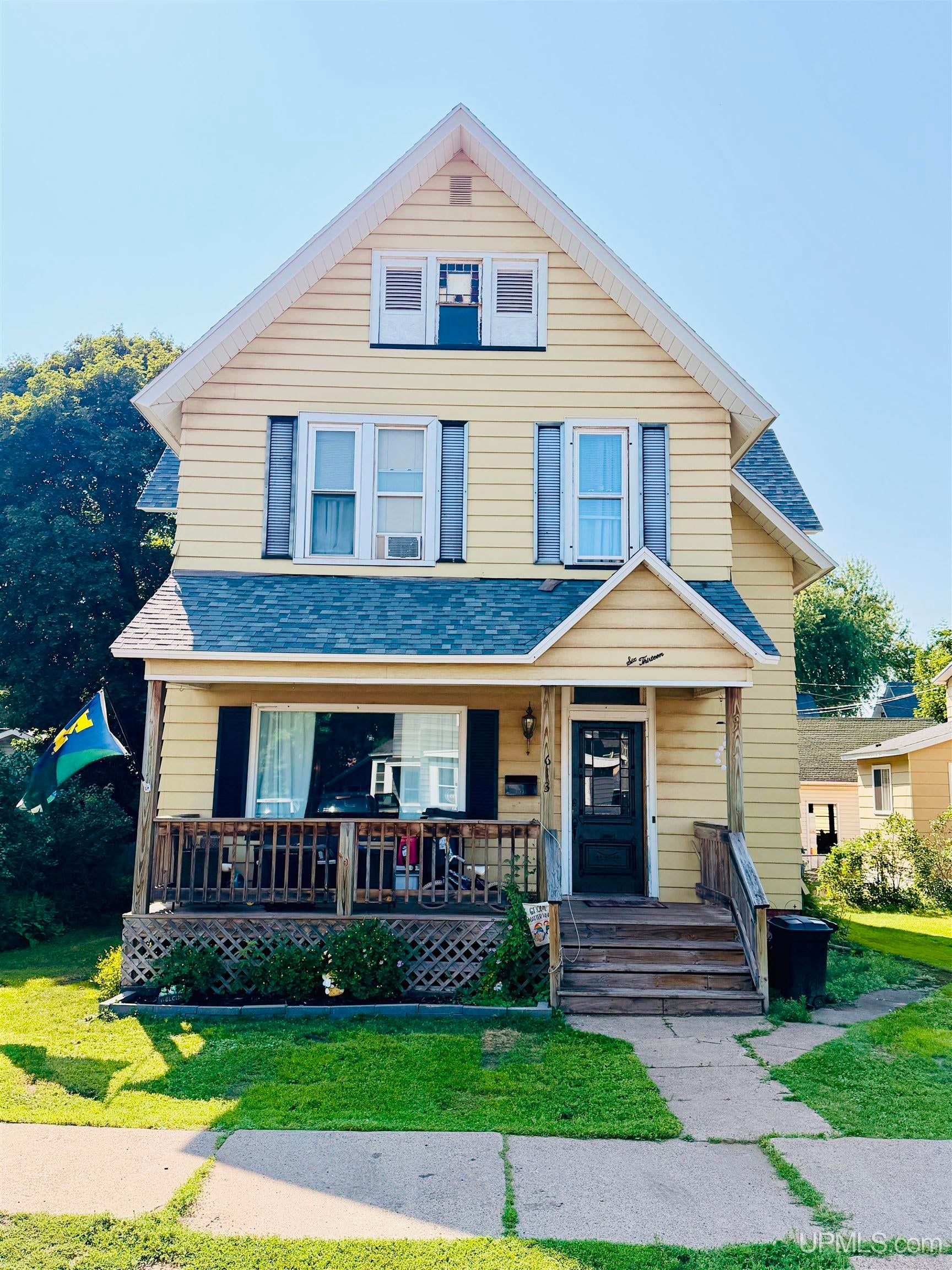 613 N 4th Street