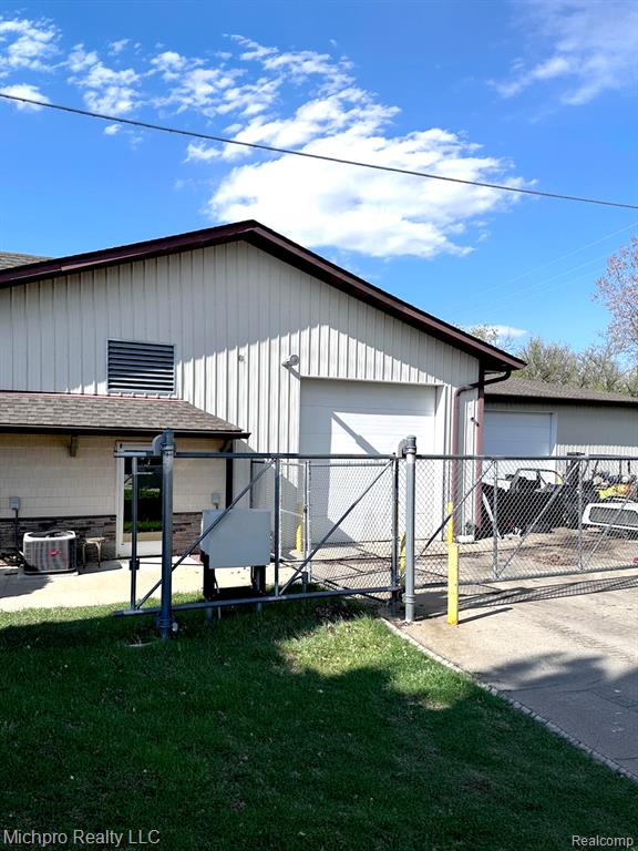 41 S Lake Pleasant Road