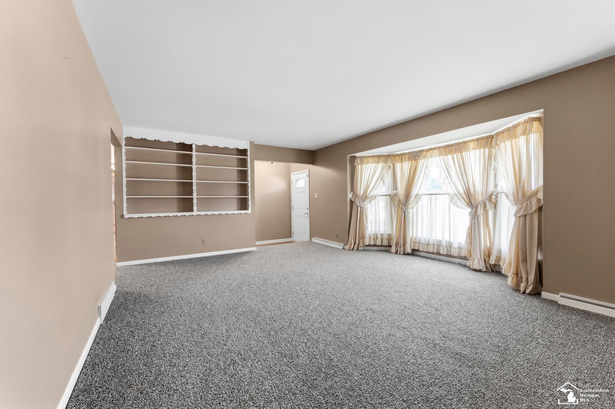 221 Armitage Drive
