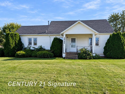 6065 SHATTUCK RD, SAGINAW, MI 48603 - Image 525ba0bf0bbec2e8367232bfb8df0e47/1831161213