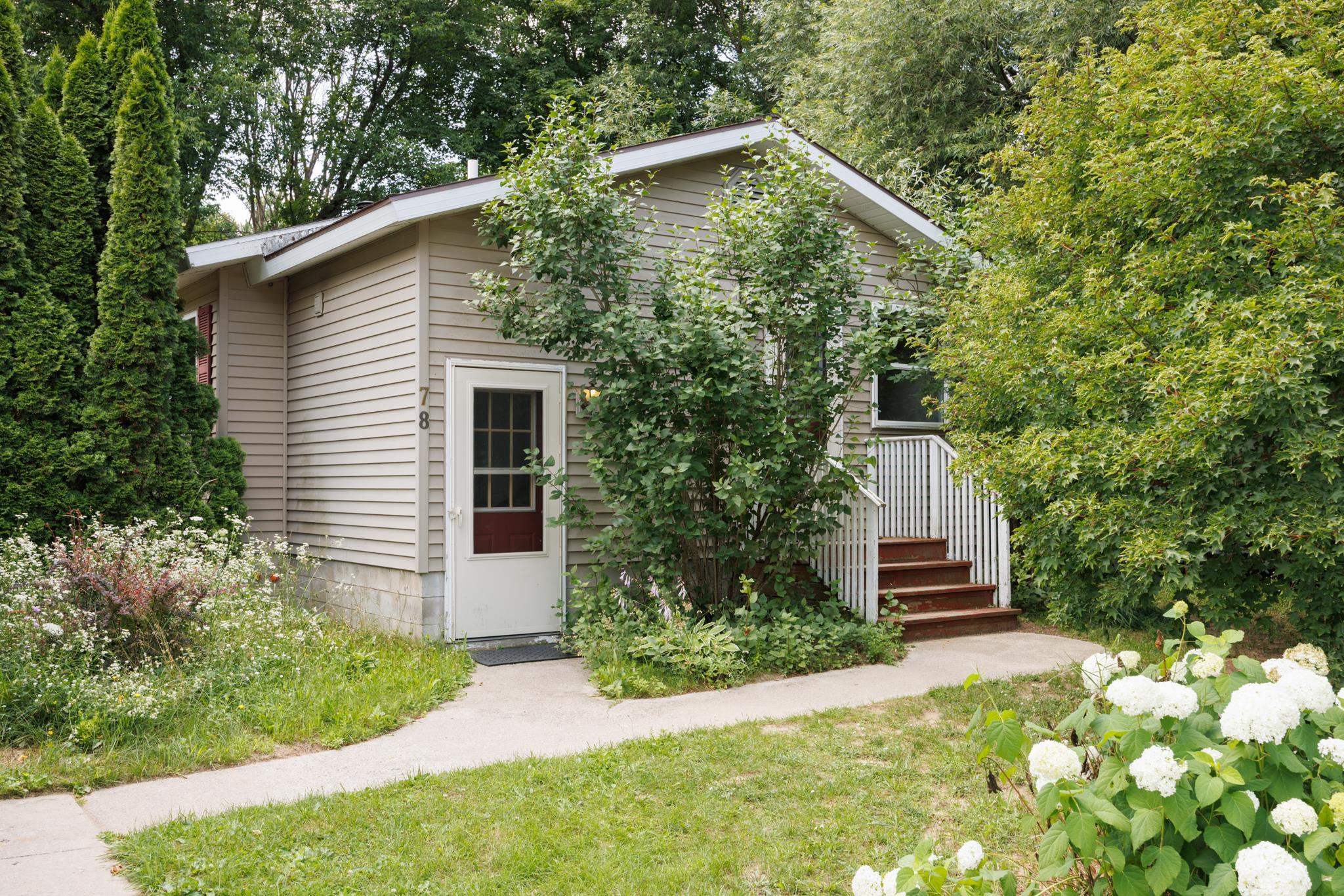78 Dusty Lane