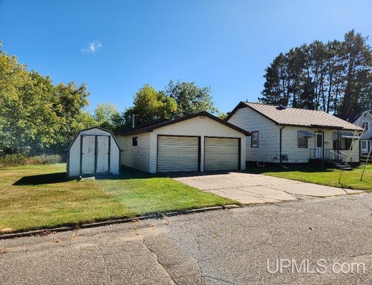 622 N 2ND AVE, IRON RIVER, MI 49935 - Image 52e8e1944dec3eec115e56b764877d49/4048720998