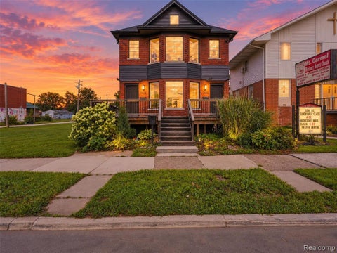 Photo of 7436 Oakland Street, Detroit, MI 48211 (MLS # 61028580)