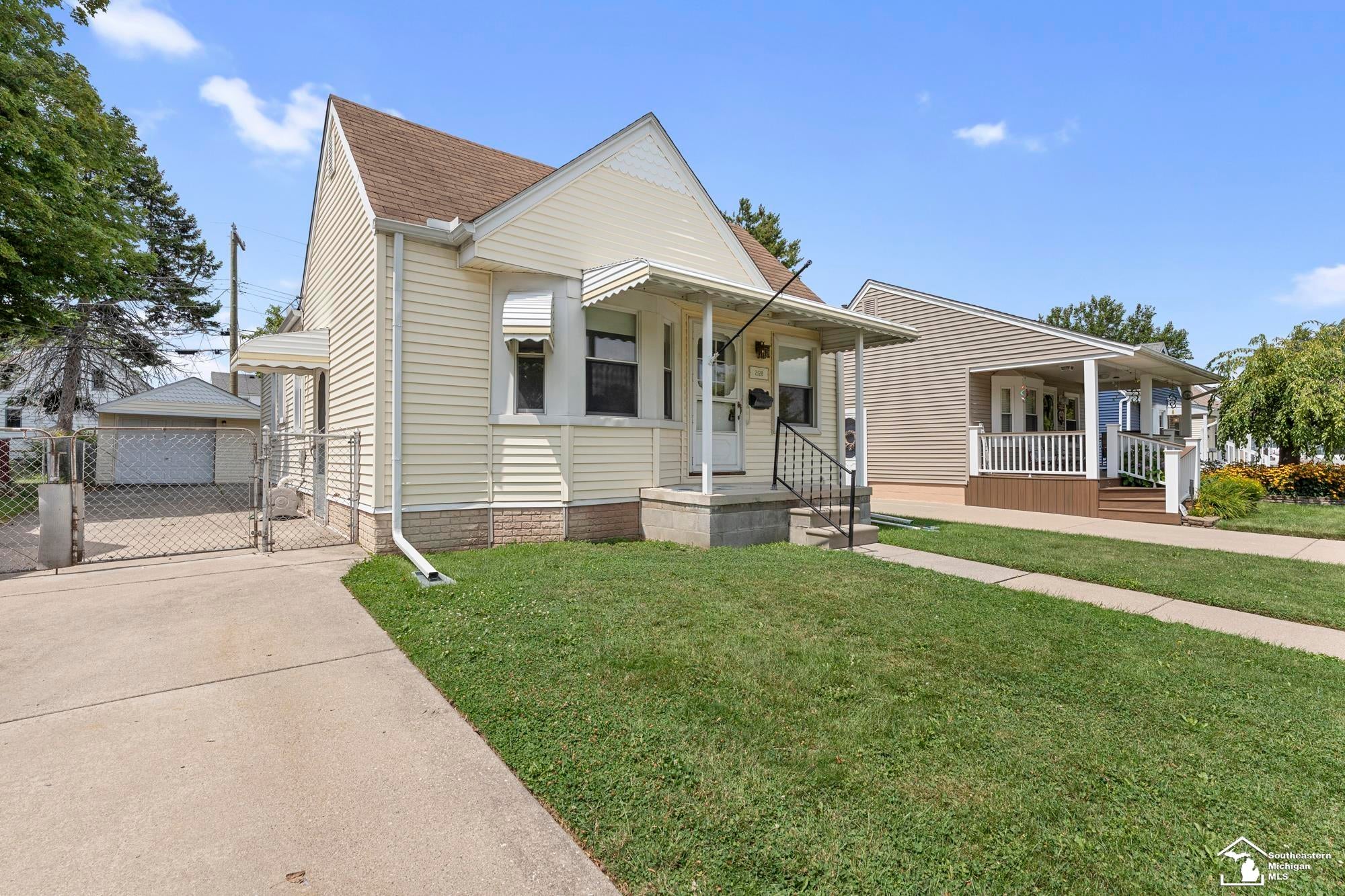 2128 Electric Street