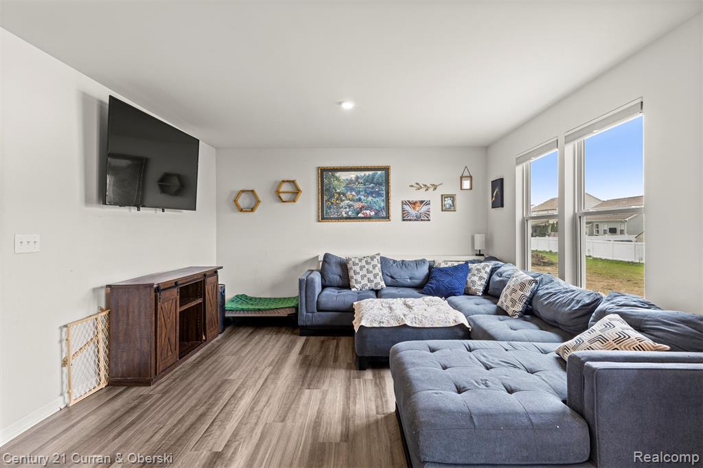9053 Sandstone Drive