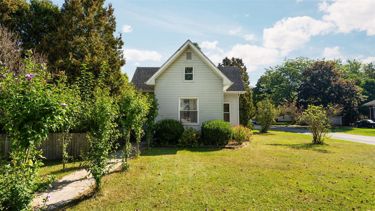 557 Saline Street
