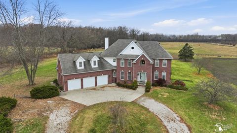 Photo of 5470 Emerson Drive, Ottawa Lake, MI 49267 (MLS # 50194807)