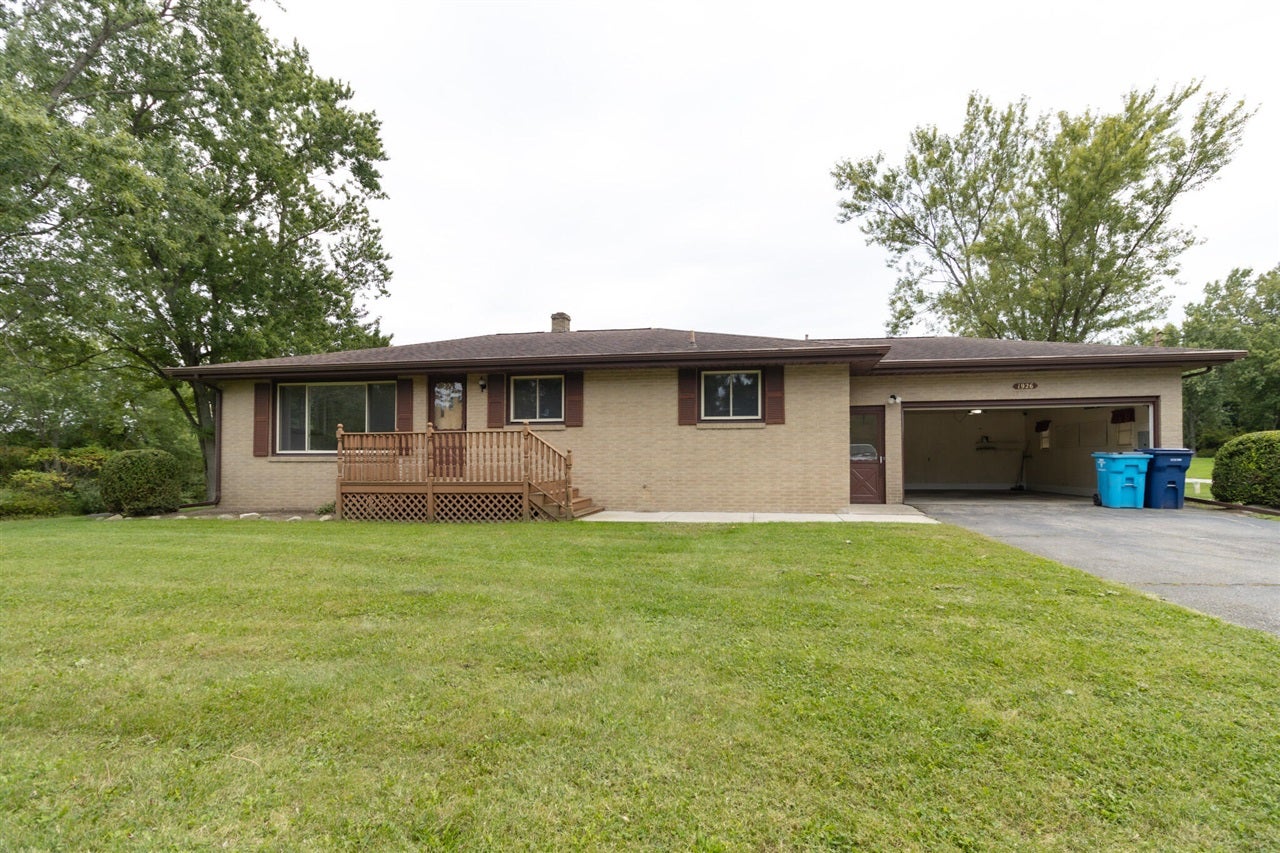 1926 W Hinchman Road