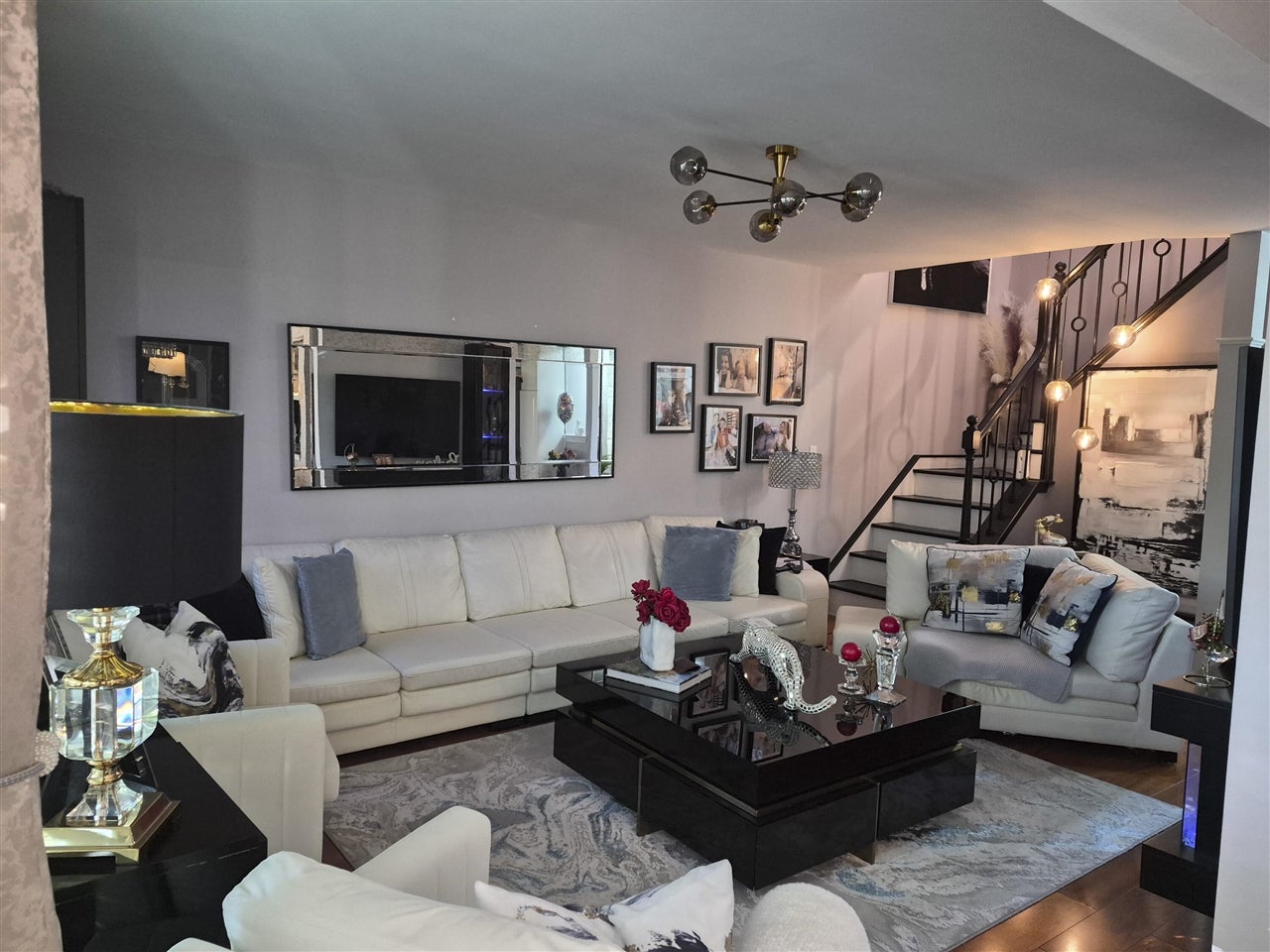 7943 Rivergate Drive