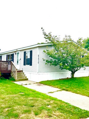 21310 BOQUET DR, MACOMB, MI 48044 - Image 57a29dc71e102238ca19ccd89b2e928f/1247753668