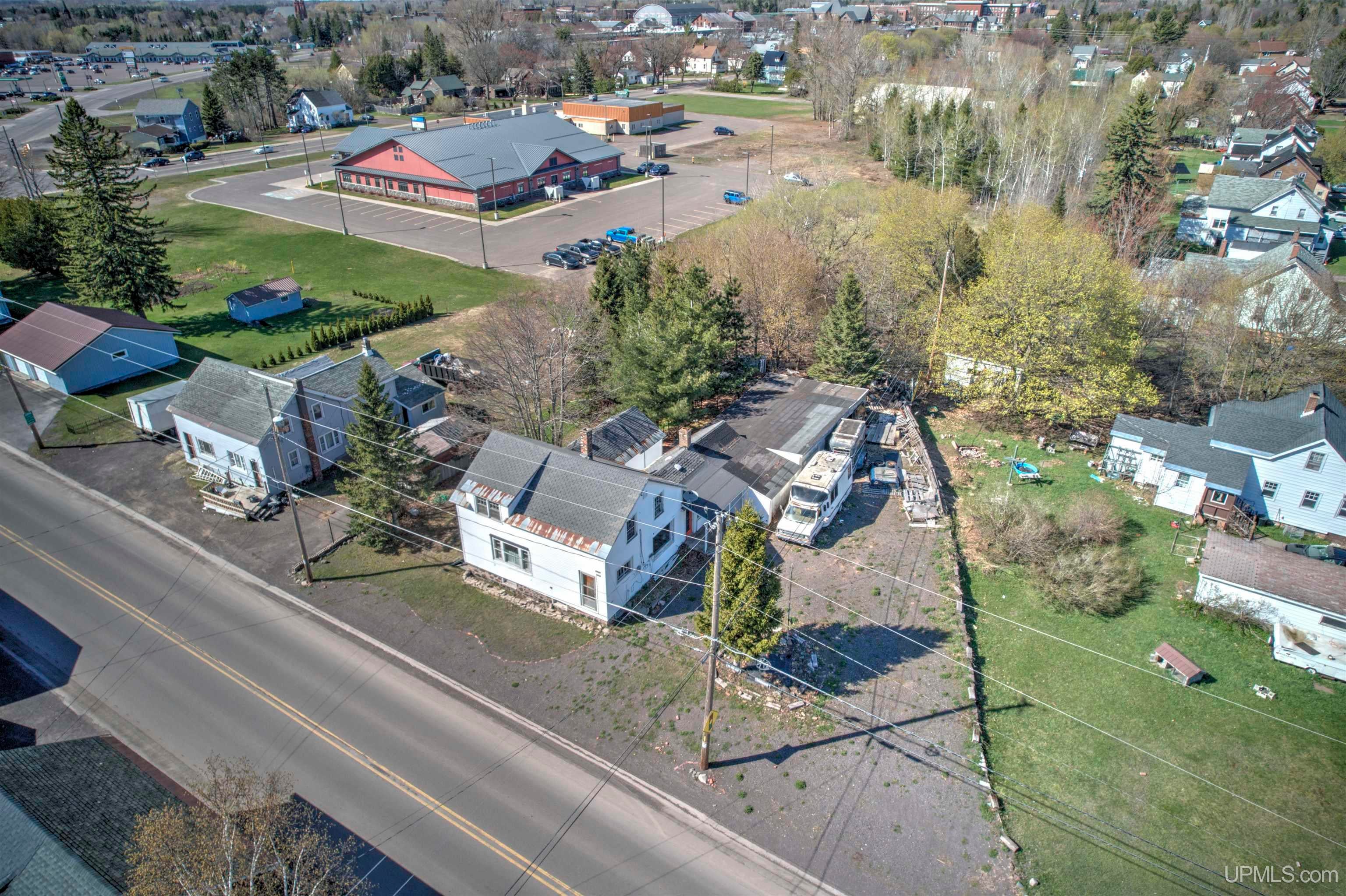 25828 Lake Linden Avenue