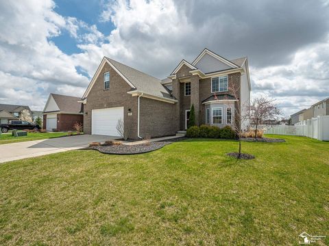 691 Foxworth Street Dundee MI 48131